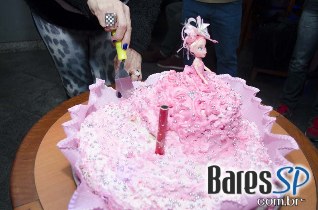 Banda Dec 19 animou o sábado com muito pop rock no Capital da Villa Banda Dec 19 animou o sábado com muito pop rock no Capital da Villa