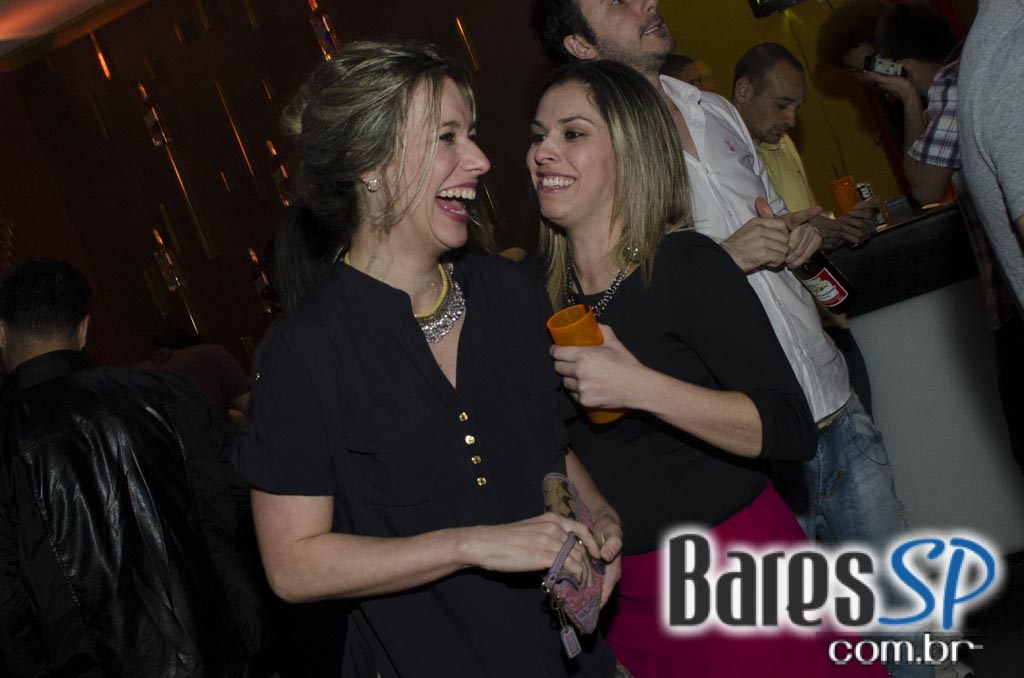 Turma do Pagode cantou seus sucessos e agitou a noite na Brooks SP Turma do Pagode cantou seus sucessos e agitou a noite na Brooks SP