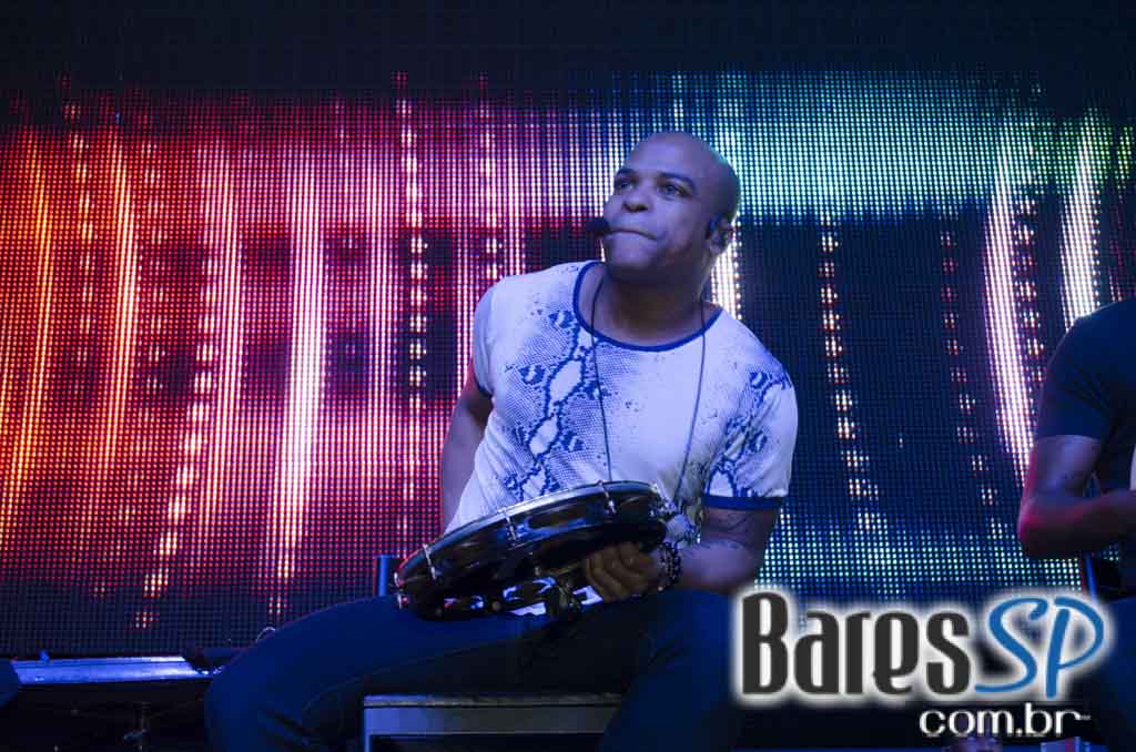 Turma do Pagode cantou seus sucessos e agitou a noite na Brooks SP Turma do Pagode cantou seus sucessos e agitou a noite na Brooks SP