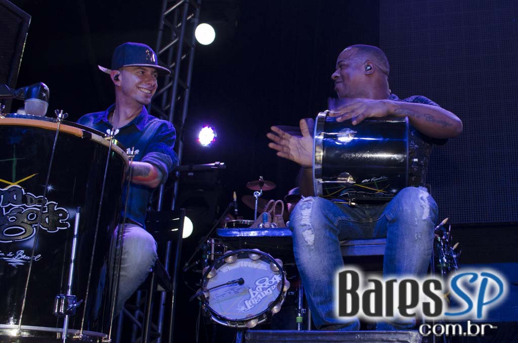 Turma do Pagode cantou seus sucessos e agitou a noite na Brooks SP Turma do Pagode cantou seus sucessos e agitou a noite na Brooks SP