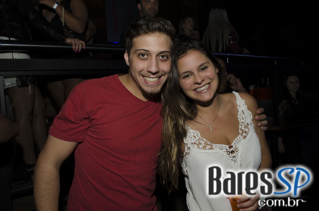 Turma do Pagode cantou seus sucessos e agitou a noite na Brooks SP Turma do Pagode cantou seus sucessos e agitou a noite na Brooks SP