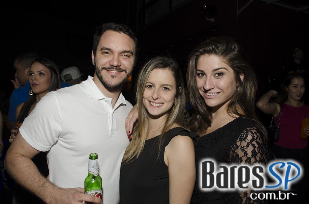 Turma do Pagode cantou seus sucessos e agitou a noite na Brooks SP Turma do Pagode cantou seus sucessos e agitou a noite na Brooks SP