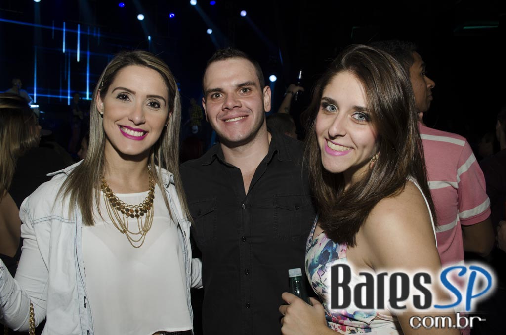 Turma do Pagode cantou seus sucessos e agitou a noite na Brooks SP Turma do Pagode cantou seus sucessos e agitou a noite na Brooks SP