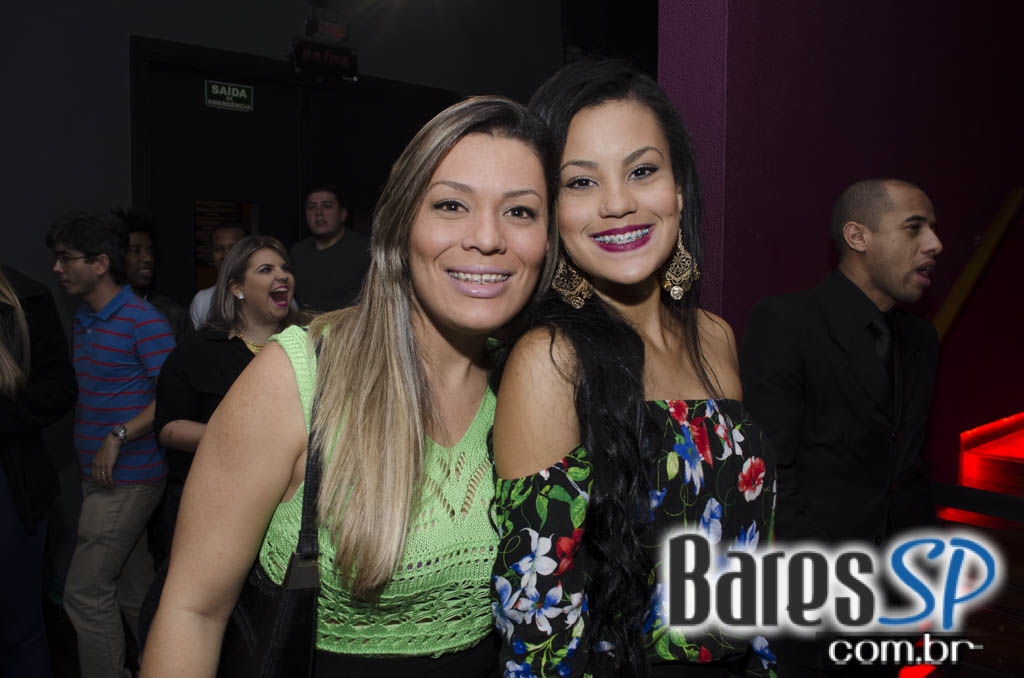 Turma do Pagode cantou seus sucessos e agitou a noite na Brooks SP Turma do Pagode cantou seus sucessos e agitou a noite na Brooks SP