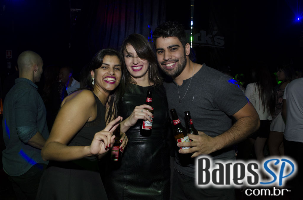 Turma do Pagode cantou seus sucessos e agitou a noite na Brooks SP Turma do Pagode cantou seus sucessos e agitou a noite na Brooks SP