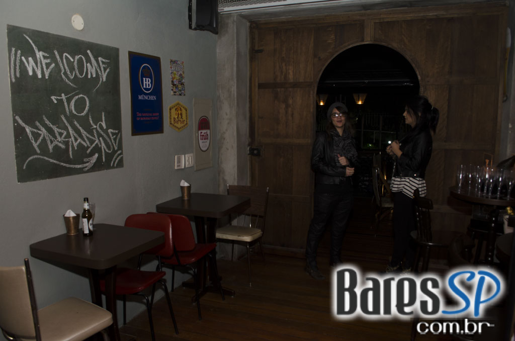 Inauguração do Bones Gastropub ofereceu ampla carta de cervejas e pratos especiais Inauguração do Bones Gastropub ofereceu ampla carta de cervejas e pratos especiais