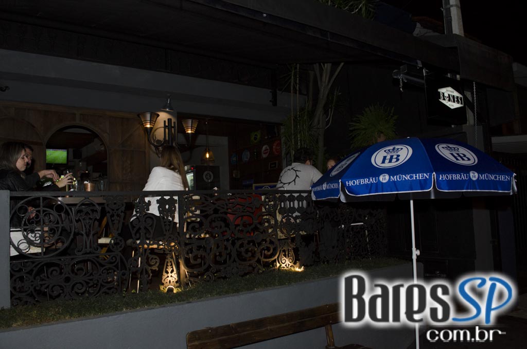 Inauguração do Bones Gastropub ofereceu ampla carta de cervejas e pratos especiais Inauguração do Bones Gastropub ofereceu ampla carta de cervejas e pratos especiais