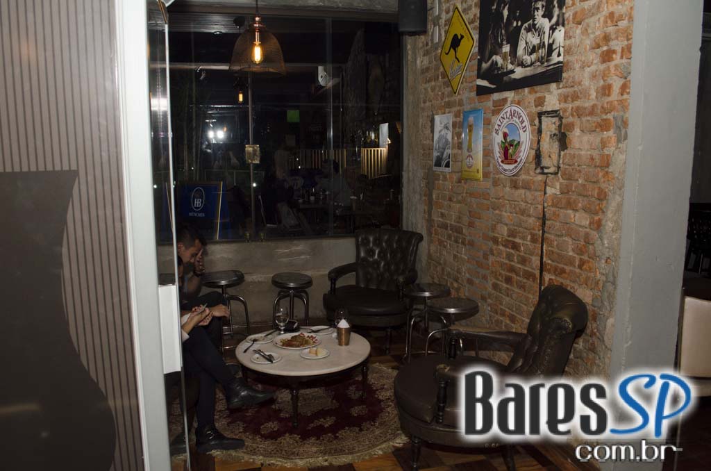 Inauguração do Bones Gastropub ofereceu ampla carta de cervejas e pratos especiais Inauguração do Bones Gastropub ofereceu ampla carta de cervejas e pratos especiais
