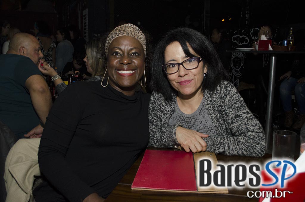 Grazie A Dio! recebeu show da cantora inglesa Jesuton com sucessos da Soul Music Grazie A Dio! recebeu show da cantora inglesa Jesuton com sucessos da Soul Music