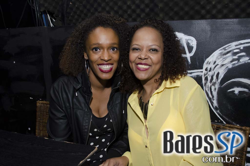 Grazie A Dio! recebeu show da cantora inglesa Jesuton com sucessos da Soul Music Grazie A Dio! recebeu show da cantora inglesa Jesuton com sucessos da Soul Music