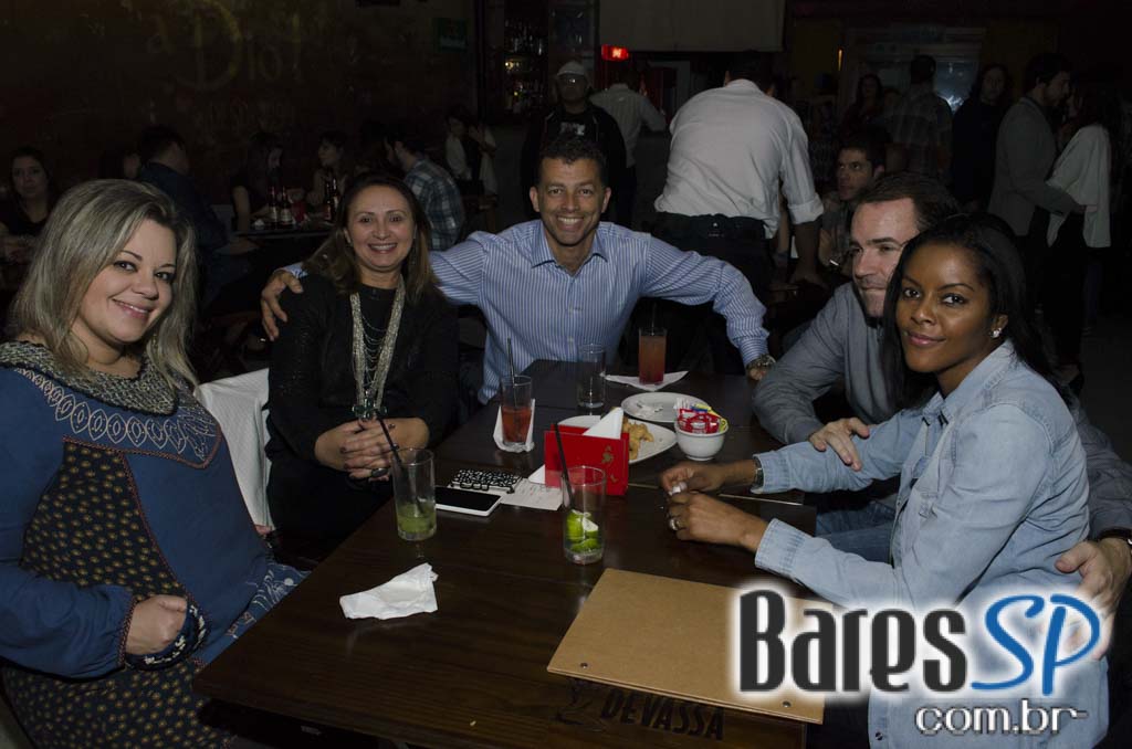 Grazie A Dio! recebeu show da cantora inglesa Jesuton com sucessos da Soul Music Grazie A Dio! recebeu show da cantora inglesa Jesuton com sucessos da Soul Music