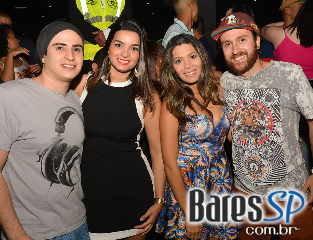 Thiaguinho, Péricles e Chrigor apresentaram o show A Gente Faz a Festa no Audio Club Thiaguinho, Péricles e Chrigor apresentaram o show A Gente Faz a Festa no Audio Club