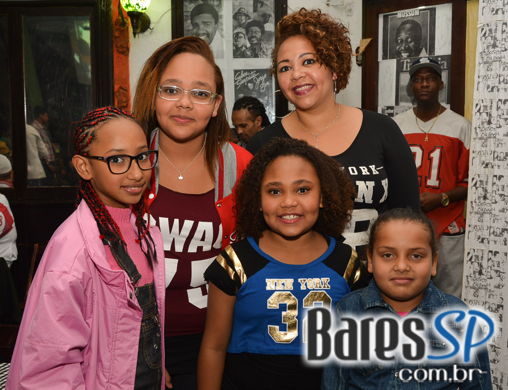 Projeto Pagode do João às quintas do Boteco Boemios Projeto Pagode do João às quintas do Boteco Boemios