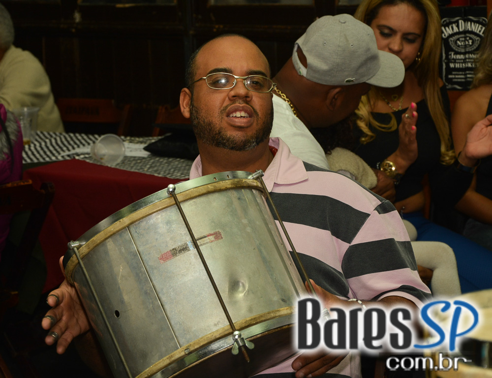 Projeto Pagode do João às quintas do Boteco Boemios Projeto Pagode do João às quintas do Boteco Boemios