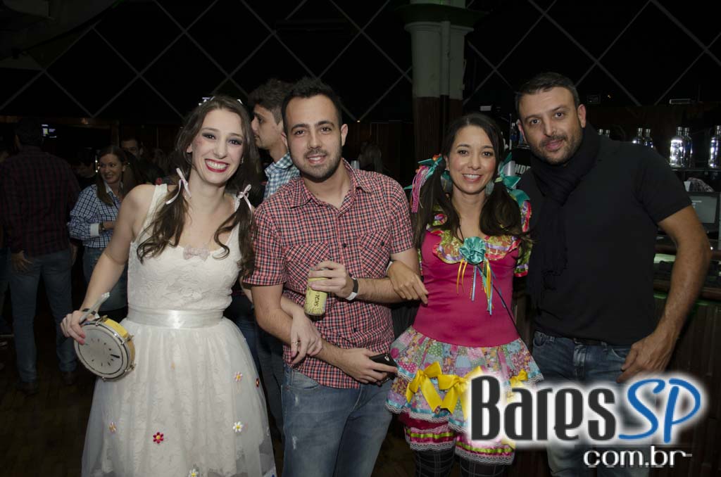 Festa Julina com grupo Quizomba e Xaxado Novo no Cine Joia Festa Julina com grupo Quizomba e Xaxado Novo no Cine Joia