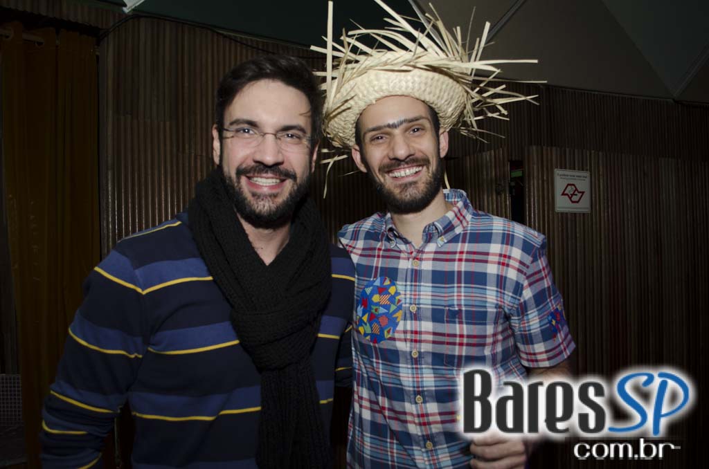 Festa Julina com grupo Quizomba e Xaxado Novo no Cine Joia Festa Julina com grupo Quizomba e Xaxado Novo no Cine Joia