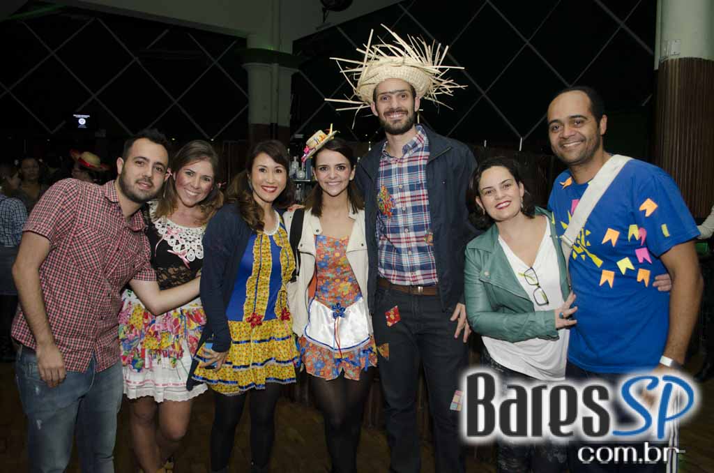 Festa Julina com grupo Quizomba e Xaxado Novo no Cine Joia Festa Julina com grupo Quizomba e Xaxado Novo no Cine Joia