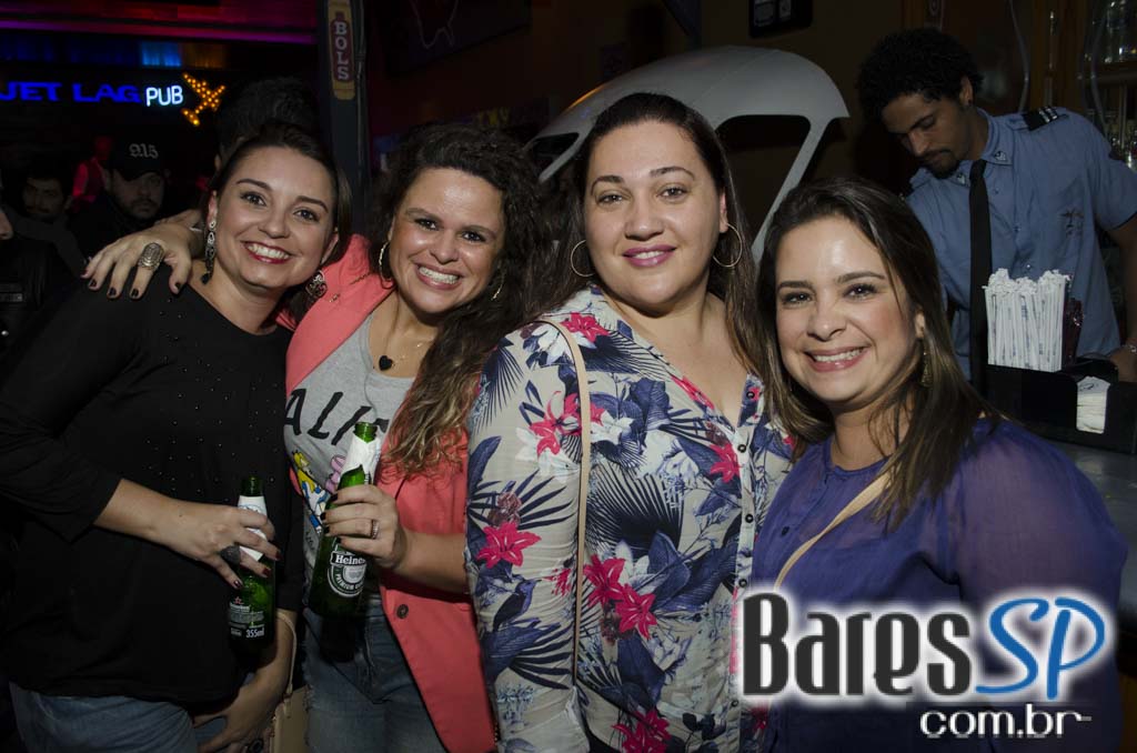 Jack Fast se apresentou no palco do Jet Lag Pub com muito groove, soul e funk Jack Fast se apresentou no palco do Jet Lag Pub com muito groove, soul e funk