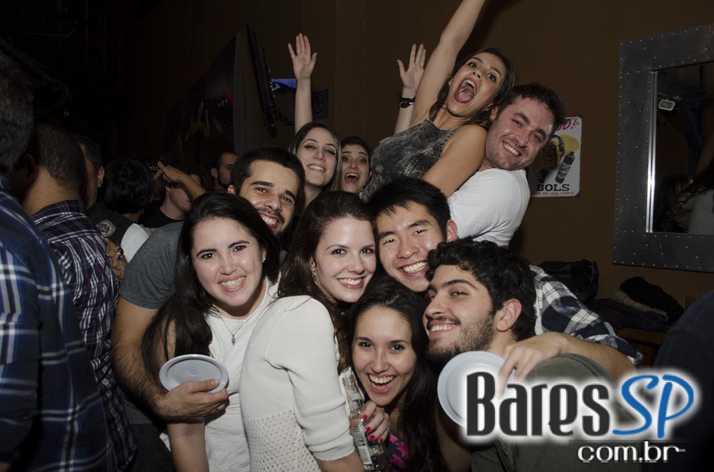 Jack Fast se apresentou no palco do Jet Lag Pub com muito groove, soul e funk Jack Fast se apresentou no palco do Jet Lag Pub com muito groove, soul e funk