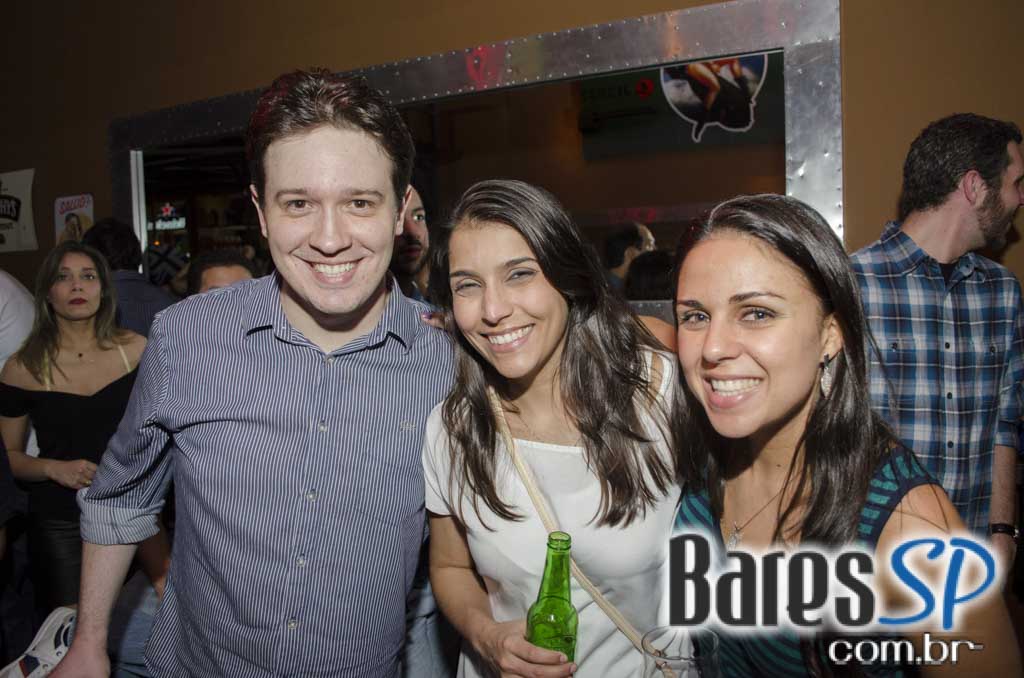 Jack Fast se apresentou no palco do Jet Lag Pub com muito groove, soul e funk Jack Fast se apresentou no palco do Jet Lag Pub com muito groove, soul e funk