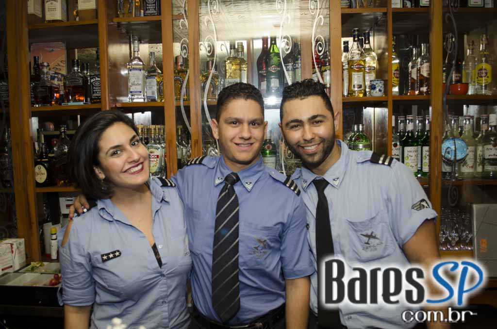 Jack Fast se apresentou no palco do Jet Lag Pub com muito groove, soul e funk Jack Fast se apresentou no palco do Jet Lag Pub com muito groove, soul e funk