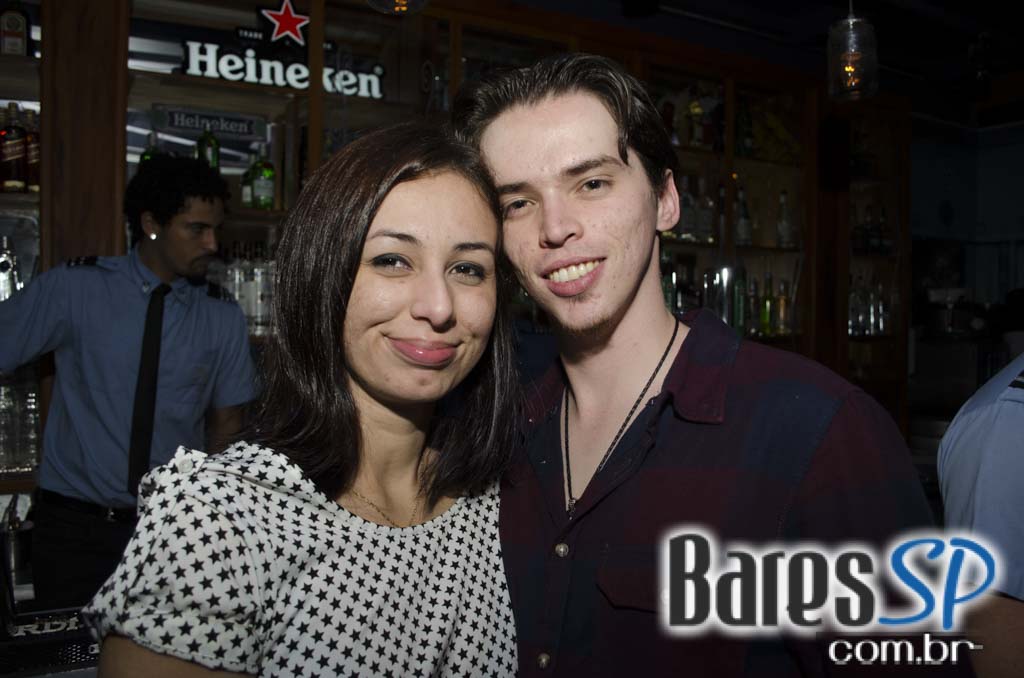 Jack Fast se apresentou no palco do Jet Lag Pub com muito groove, soul e funk Jack Fast se apresentou no palco do Jet Lag Pub com muito groove, soul e funk