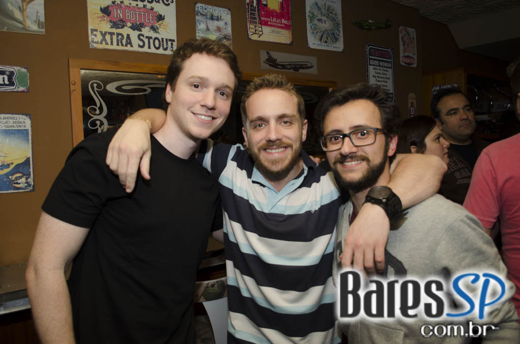 Jack Fast se apresentou no palco do Jet Lag Pub com muito groove, soul e funk Jack Fast se apresentou no palco do Jet Lag Pub com muito groove, soul e funk