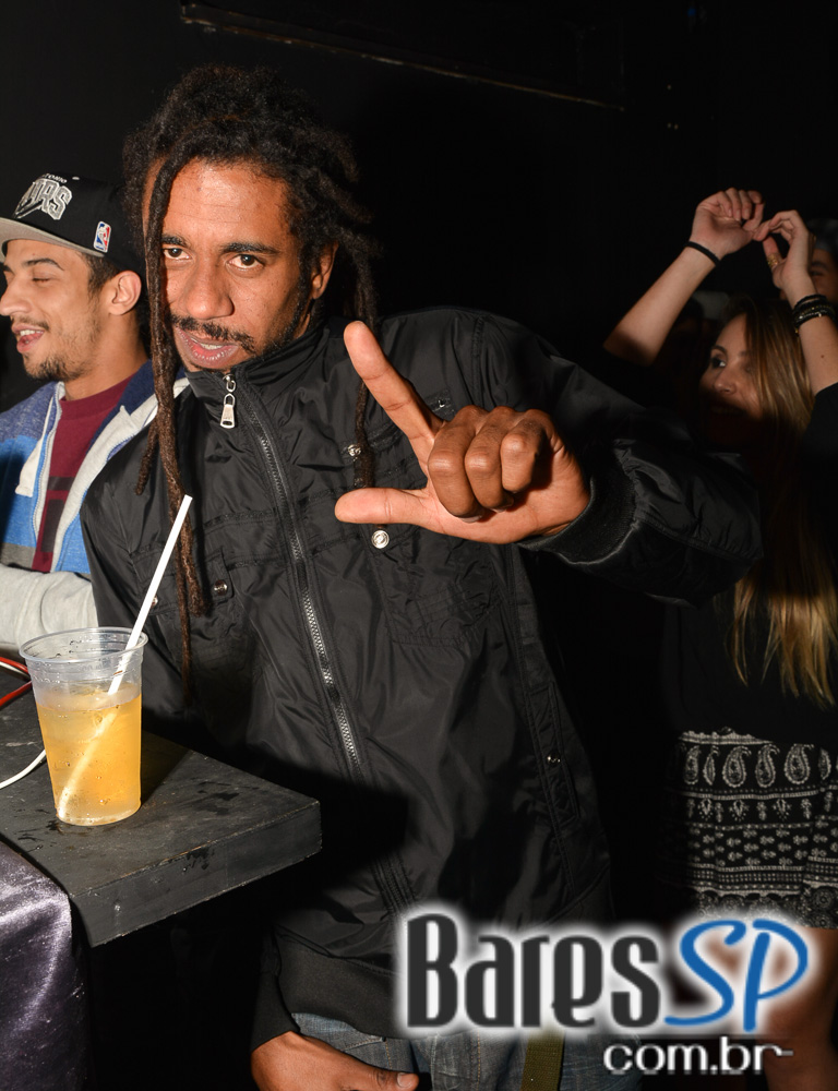 Nola Bar apresentou o Mondo Cane Sounds com Dj Will e convidados Nola Bar apresentou o Mondo Cane Sounds com Dj Will e convidados