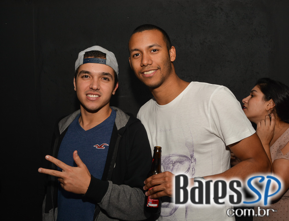 Nola Bar apresentou o Mondo Cane Sounds com Dj Will e convidados Nola Bar apresentou o Mondo Cane Sounds com Dj Will e convidados