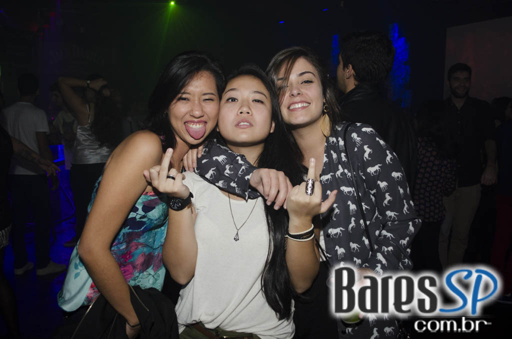 Clube Inferno recebeu a Festa Bagaço da Laranja com os hits que marcaram época Clube Inferno recebeu a Festa Bagaço da Laranja com os hits que marcaram época