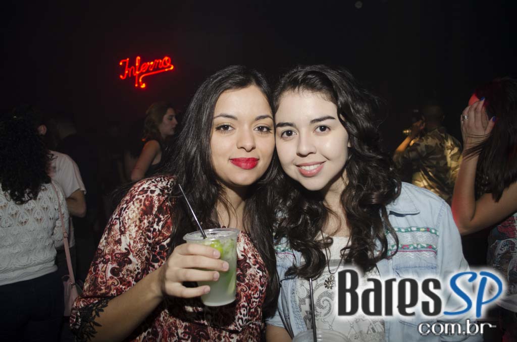 Clube Inferno recebeu a Festa Bagaço da Laranja com os hits que marcaram época Clube Inferno recebeu a Festa Bagaço da Laranja com os hits que marcaram época