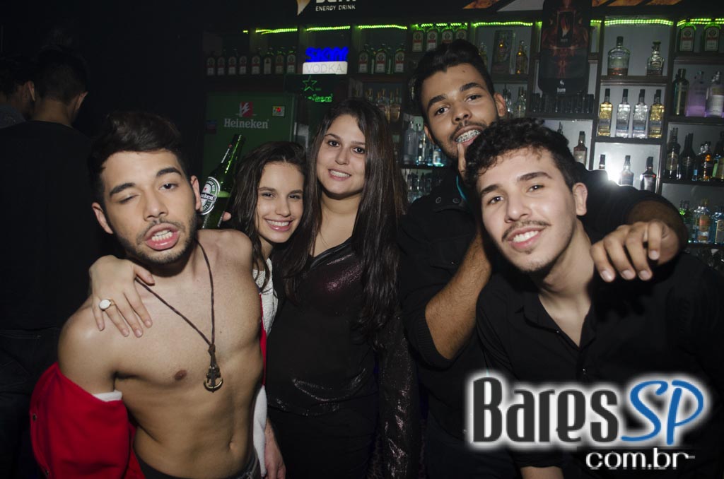 Clube Inferno recebeu a Festa Bagaço da Laranja com os hits que marcaram época Clube Inferno recebeu a Festa Bagaço da Laranja com os hits que marcaram época