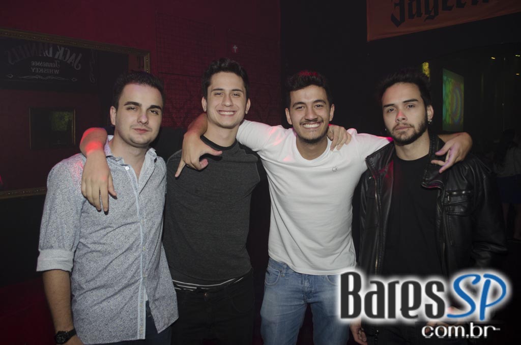 Clube Inferno recebeu a Festa Bagaço da Laranja com os hits que marcaram época Clube Inferno recebeu a Festa Bagaço da Laranja com os hits que marcaram época