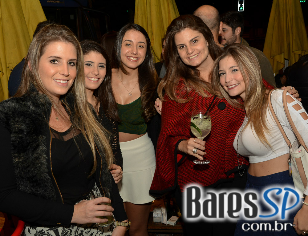 Gràcia Bar apresentou Alex Fava com sertanejo no Projeto #tádegracinha? Gràcia Bar apresentou Alex Fava com sertanejo no Projeto #tádegracinha?