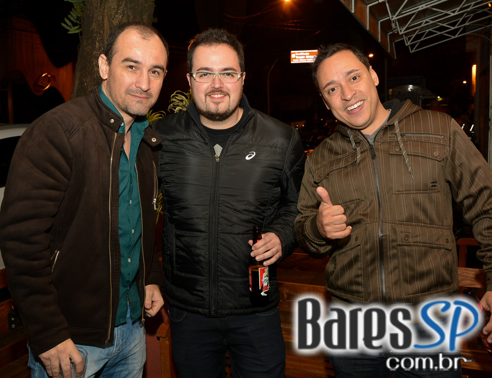 Gràcia Bar apresentou Alex Fava com sertanejo no Projeto #tádegracinha? Gràcia Bar apresentou Alex Fava com sertanejo no Projeto #tádegracinha?