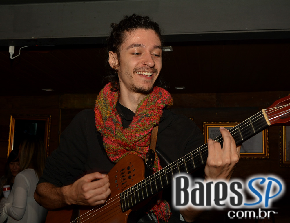 Gràcia Bar apresentou Alex Fava com sertanejo no Projeto #tádegracinha? Gràcia Bar apresentou Alex Fava com sertanejo no Projeto #tádegracinha?