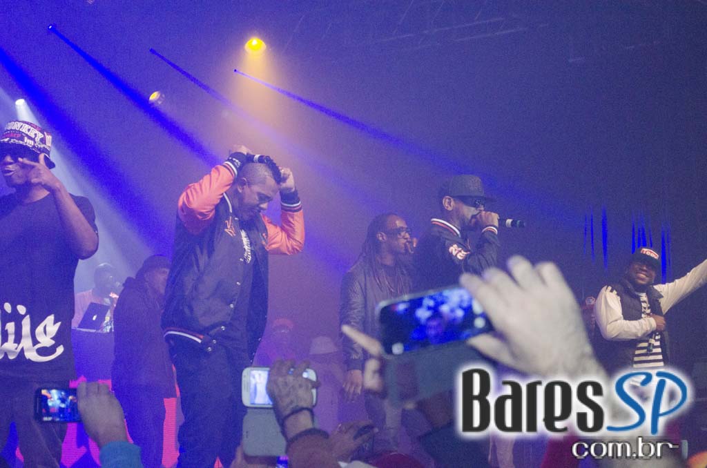 Racionais Mc's e Das EFX agitaram o palco da Audio Club com muito Rap Racionais Mc's e Das EFX agitaram o palco da Audio Club com muito Rap