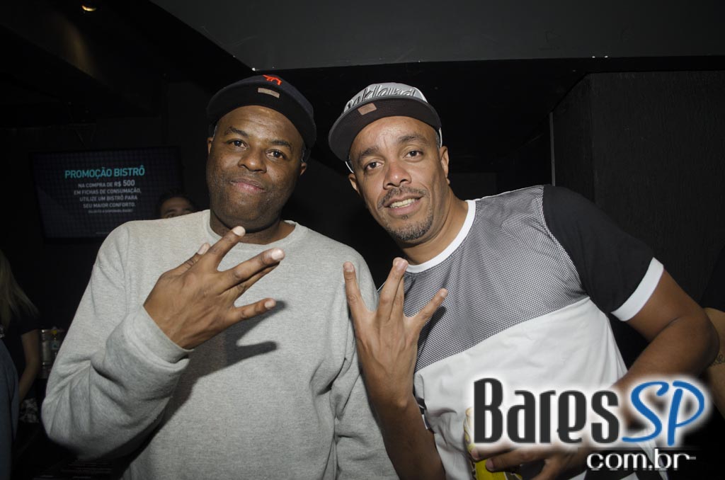 Racionais Mc's e Das EFX agitaram o palco da Audio Club com muito Rap Racionais Mc's e Das EFX agitaram o palco da Audio Club com muito Rap