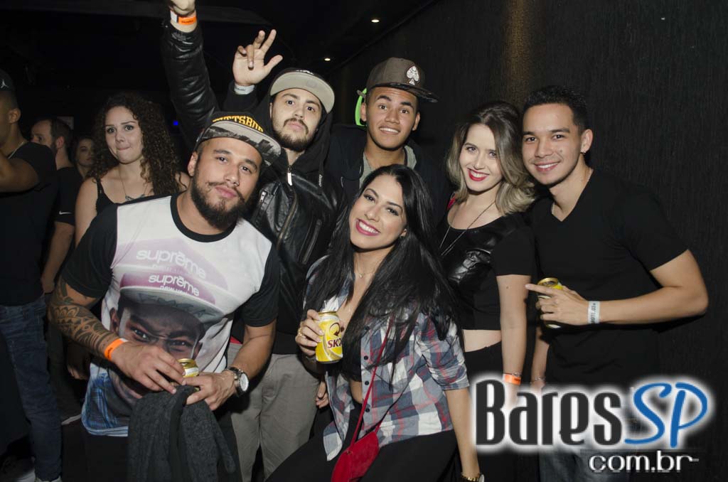 Racionais Mc's e Das EFX agitaram o palco da Audio Club com muito Rap Racionais Mc's e Das EFX agitaram o palco da Audio Club com muito Rap