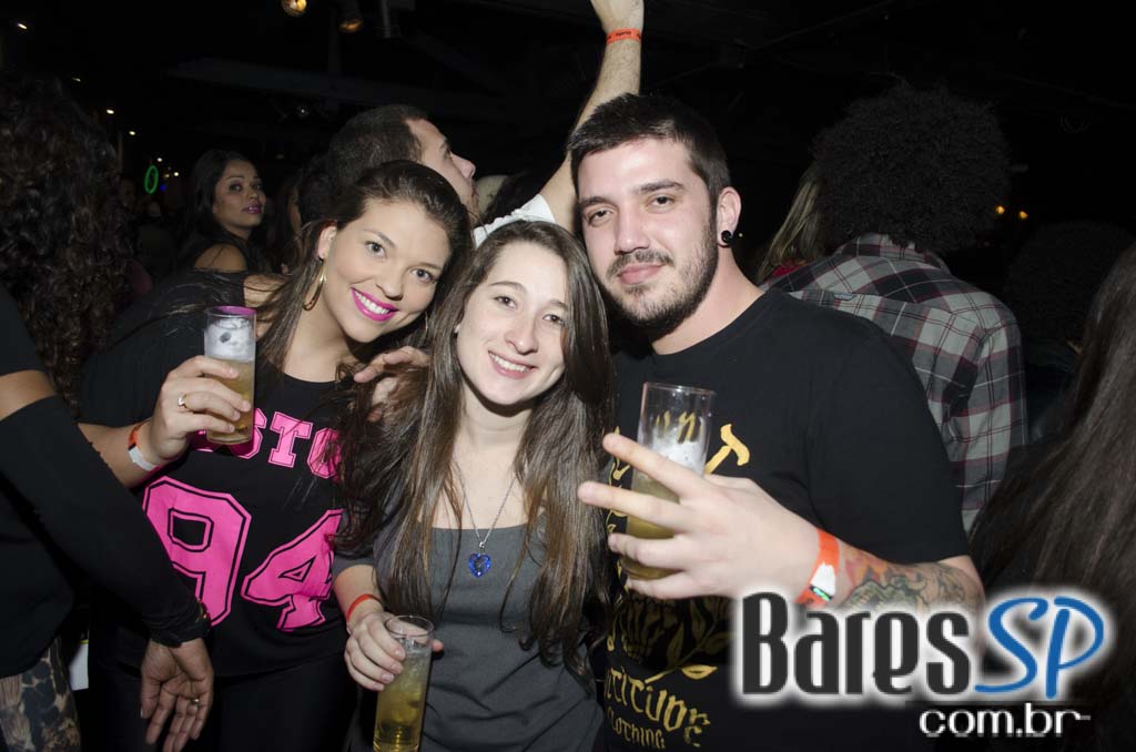 Racionais Mc's e Das EFX agitaram o palco da Audio Club com muito Rap Racionais Mc's e Das EFX agitaram o palco da Audio Club com muito Rap