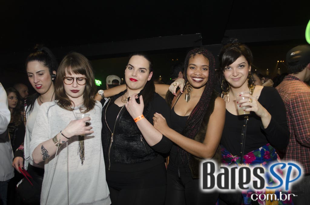 Racionais Mc's e Das EFX agitaram o palco da Audio Club com muito Rap Racionais Mc's e Das EFX agitaram o palco da Audio Club com muito Rap