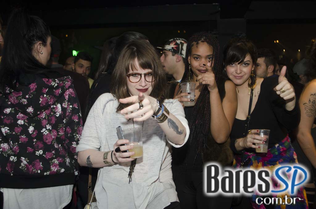 Racionais Mc's e Das EFX agitaram o palco da Audio Club com muito Rap Racionais Mc's e Das EFX agitaram o palco da Audio Club com muito Rap