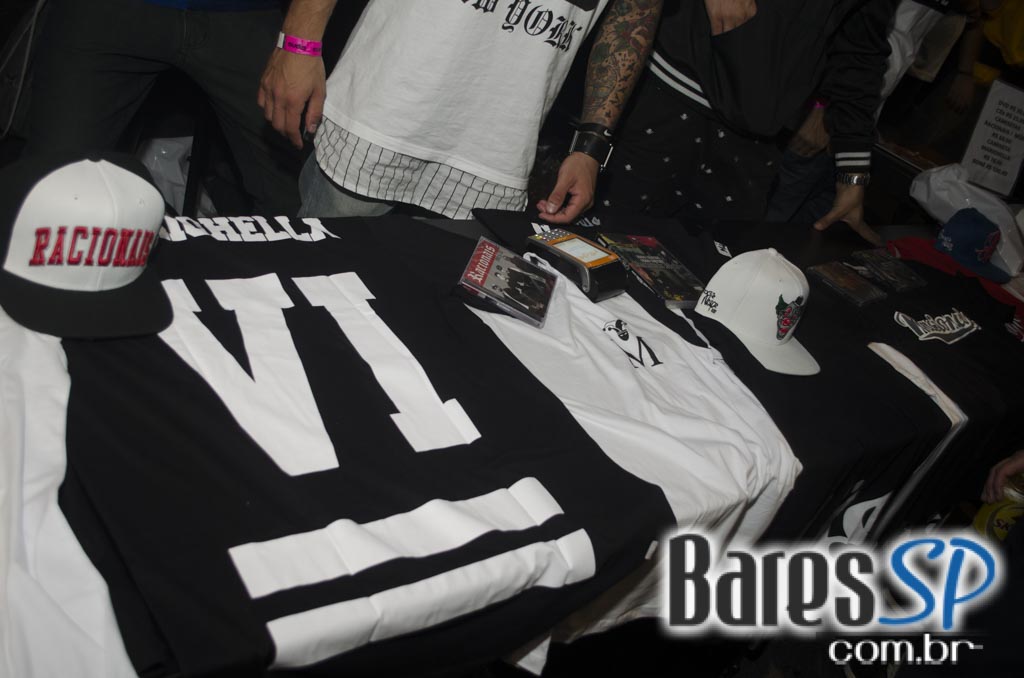 Racionais Mc's e Das EFX agitaram o palco da Audio Club com muito Rap Racionais Mc's e Das EFX agitaram o palco da Audio Club com muito Rap