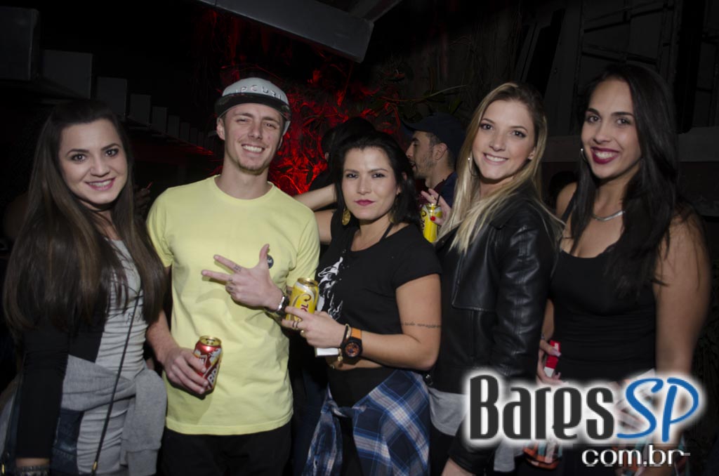 Racionais Mc's e Das EFX agitaram o palco da Audio Club com muito Rap Racionais Mc's e Das EFX agitaram o palco da Audio Club com muito Rap