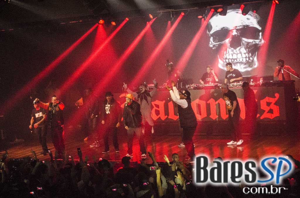 Racionais Mc's e Das EFX agitaram o palco da Audio Club com muito Rap Racionais Mc's e Das EFX agitaram o palco da Audio Club com muito Rap