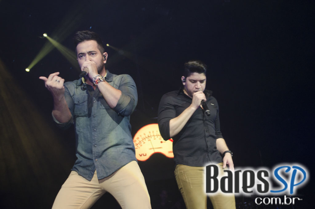 Henrique & Diego receberam convidados em show de lançamento da Festa do Peão de Barretos 2015 no Espaço das Américas Henrique & Diego receberam convidados em show de lançamento da Festa do Peão de Barretos 2015 no Espaço das Américas