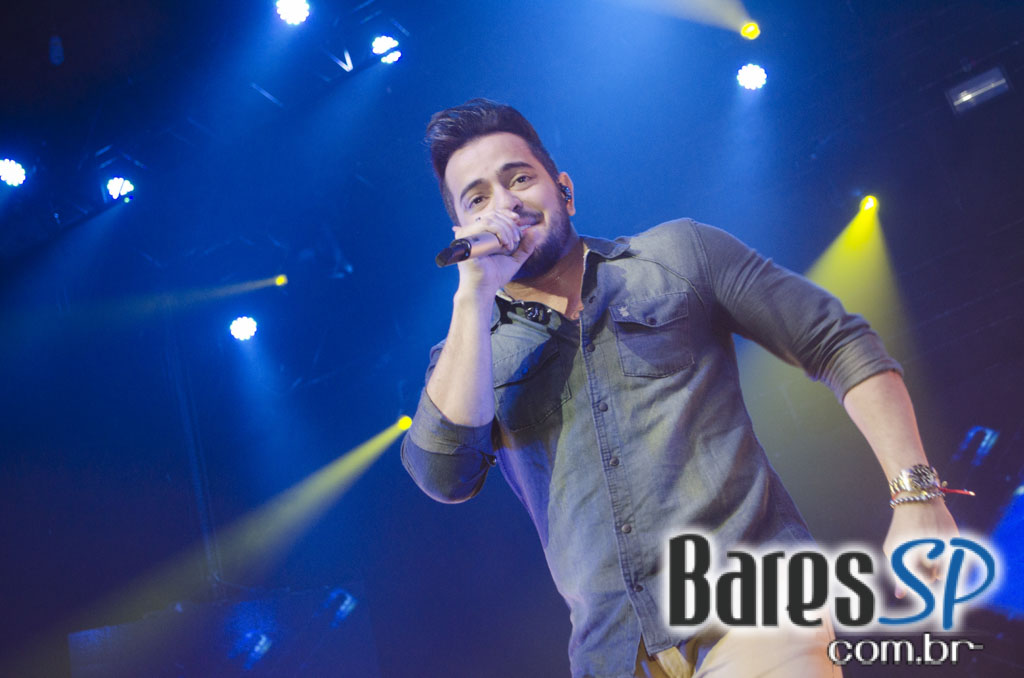 Henrique & Diego receberam convidados em show de lançamento da Festa do Peão de Barretos 2015 no Espaço das Américas Henrique & Diego receberam convidados em show de lançamento da Festa do Peão de Barretos 2015 no Espaço das Américas