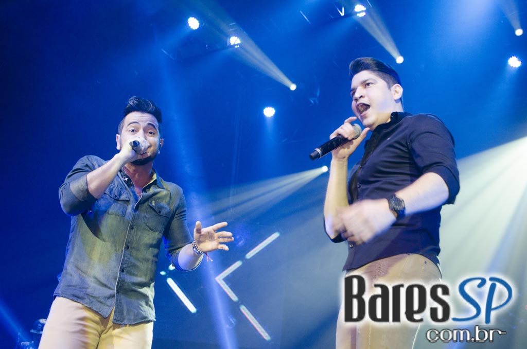 Henrique & Diego receberam convidados em show de lançamento da Festa do Peão de Barretos 2015 no Espaço das Américas Henrique & Diego receberam convidados em show de lançamento da Festa do Peão de Barretos 2015 no Espaço das Américas