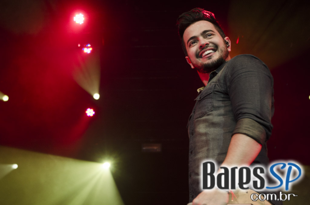 Henrique & Diego receberam convidados em show de lançamento da Festa do Peão de Barretos 2015 no Espaço das Américas Henrique & Diego receberam convidados em show de lançamento da Festa do Peão de Barretos 2015 no Espaço das Américas