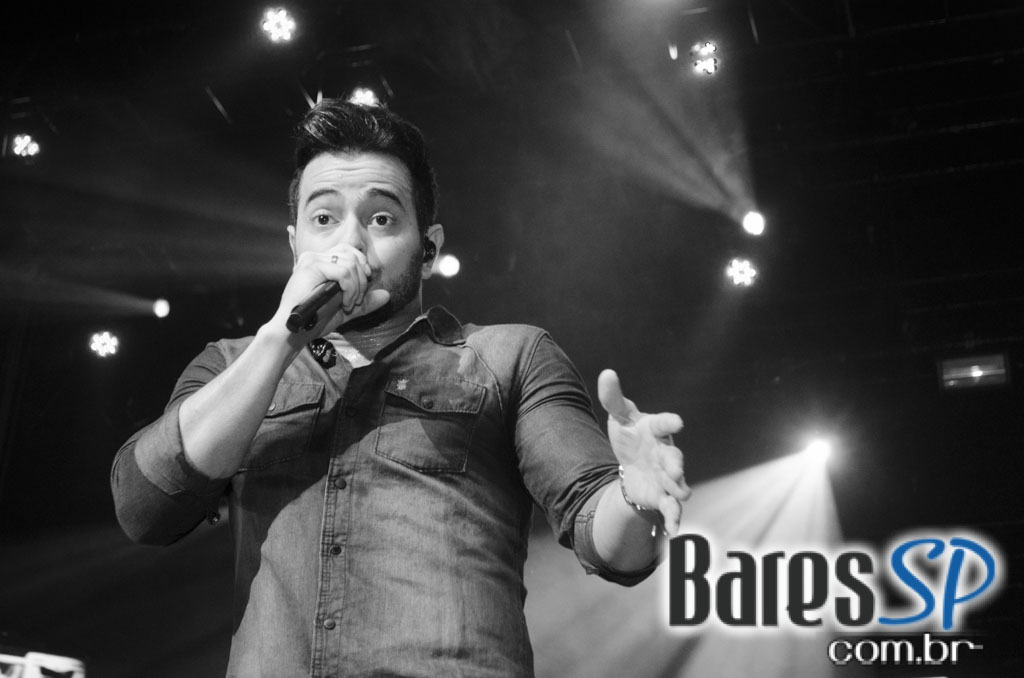 Henrique & Diego receberam convidados em show de lançamento da Festa do Peão de Barretos 2015 no Espaço das Américas Henrique & Diego receberam convidados em show de lançamento da Festa do Peão de Barretos 2015 no Espaço das Américas